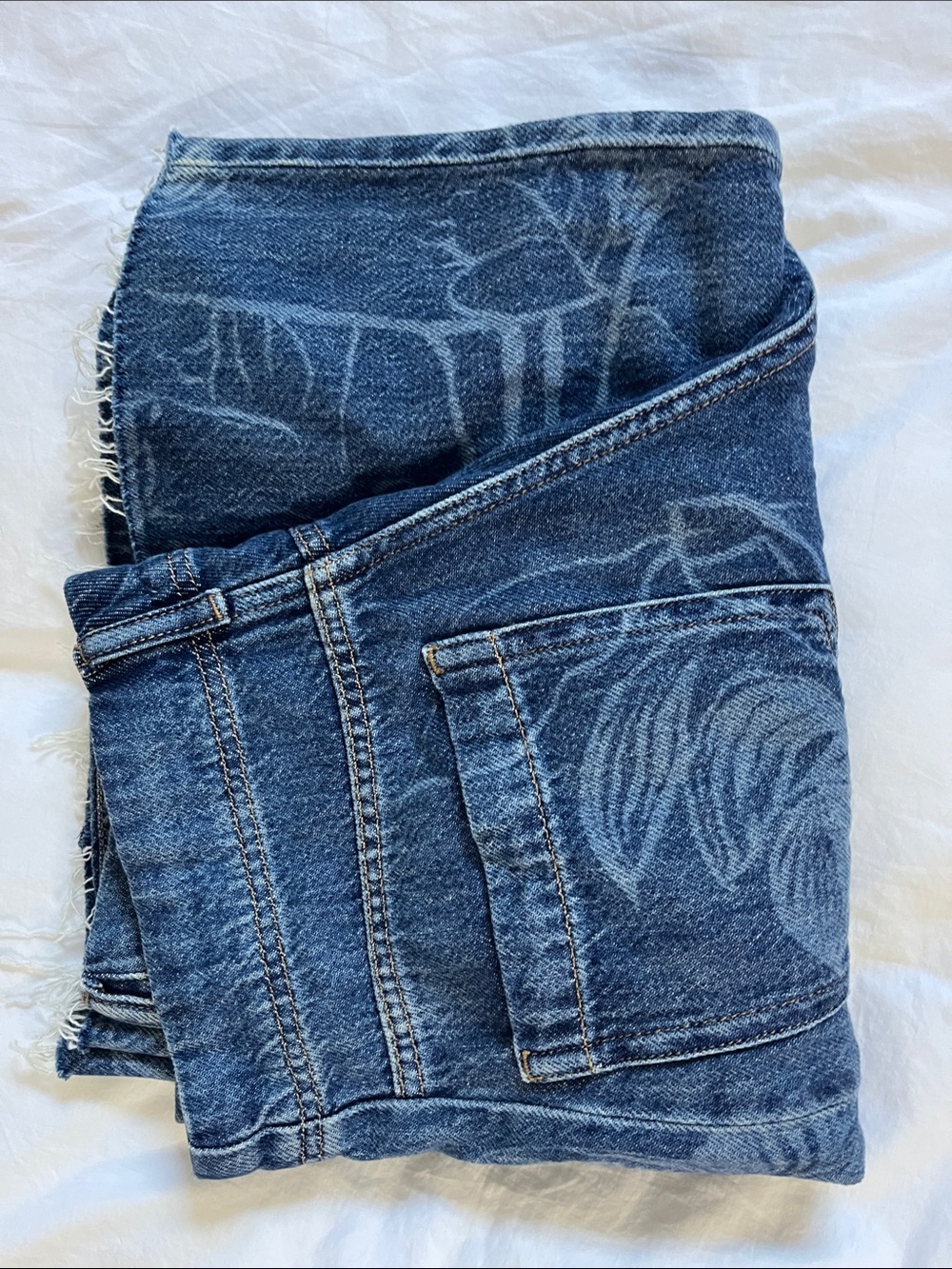 NWOT Adi Patterned Mid-Rise Flare Jeans by Pilcro Anthropologie floral leaf prin - Picture 10 of 16